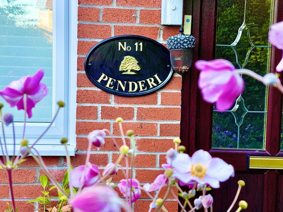 Penderi House Usk With Cymru Holidays Exterior foto